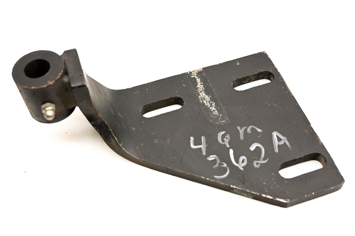Mack 4QM362A Hinge Bracket NOS
