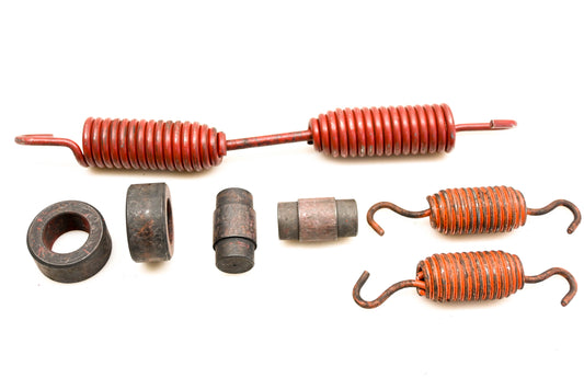 Mack 8235-R507002 Meritor Brake Spring Kit NOS