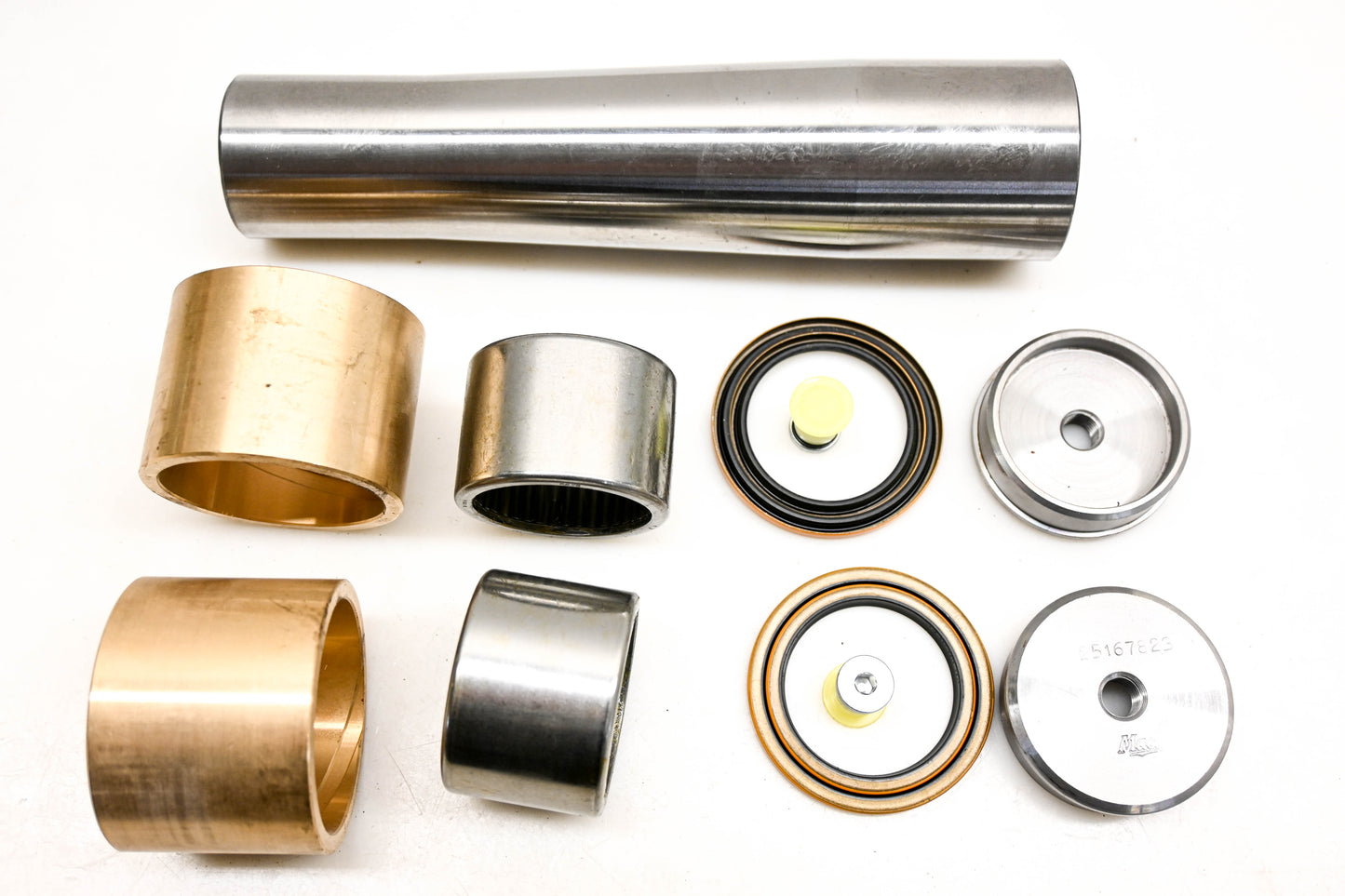 Mack 301SQ52A King Pin NOS