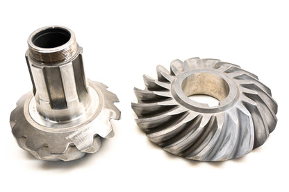 Mack 24KH1902 Pinion & Gear Kit NOS