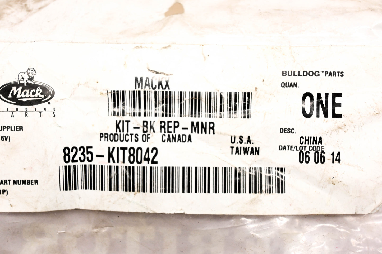 Mack 8235-KIT8042, KIT 8042 Meritor Brake Camshaft Repair Kit NOS