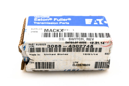 Mack 3088-4302748 Eaton Fuller Reverse Switch NOS