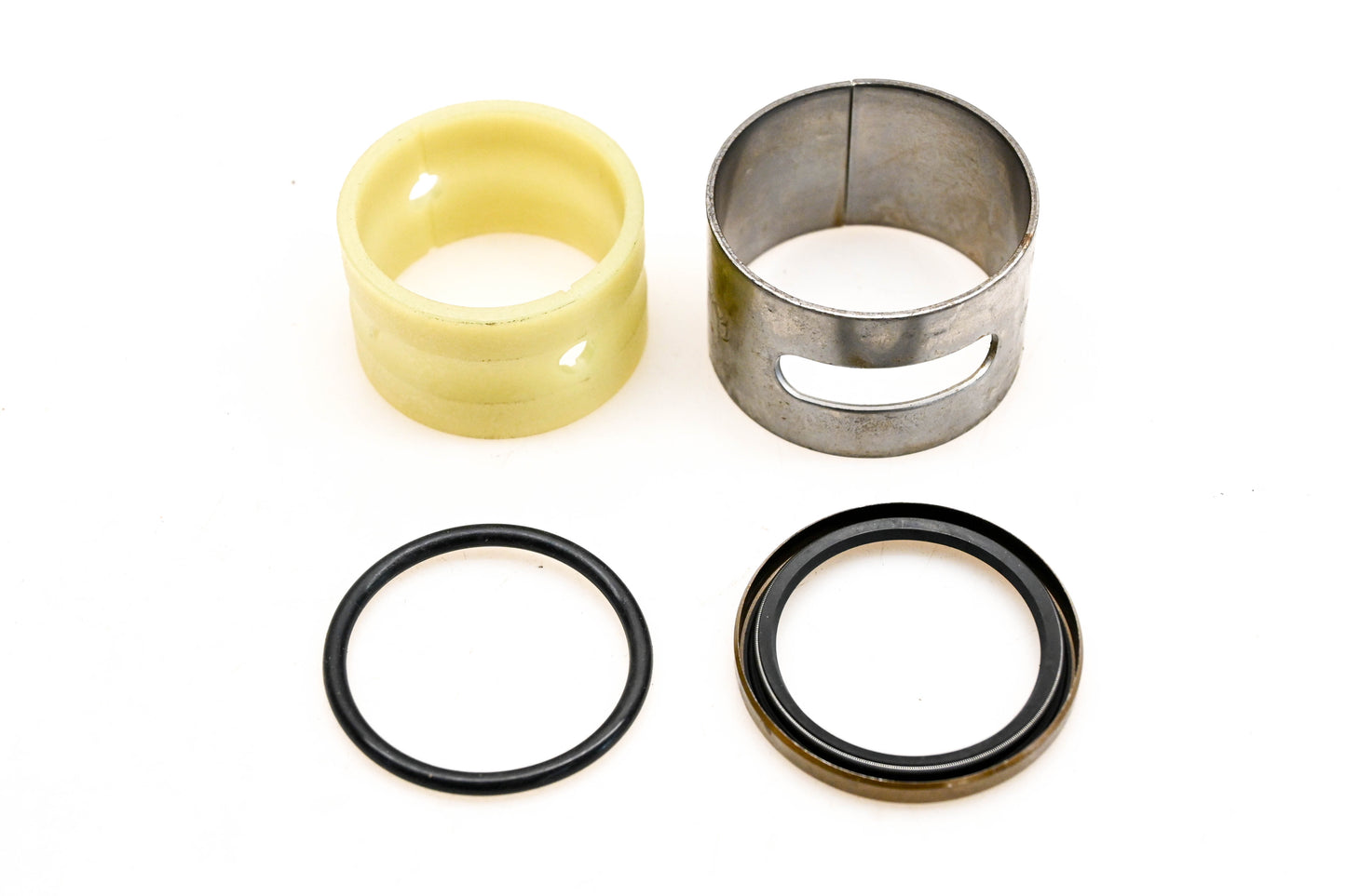 Mack 8235-KIT9034, KIT-9034 Meritor Bushing & Seal Kit NOS