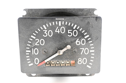 Mack 7660-555FWW3 Speedometer Assembly NOS