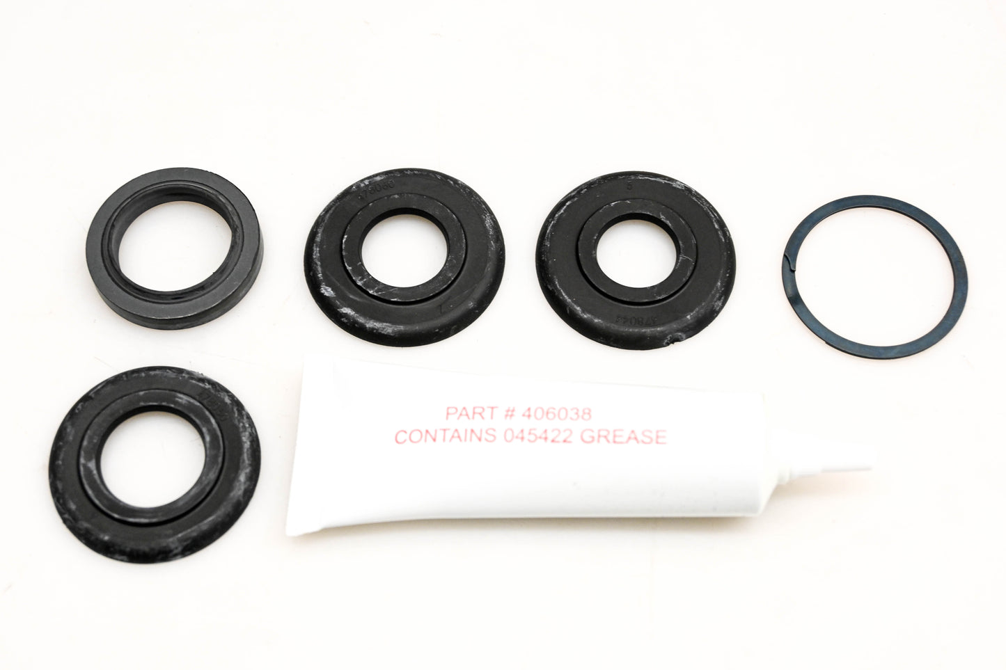 Mack 6990-TAS000001 Input Shaft Seal Kit NOS