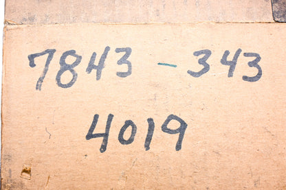 Mack 7843-3434019, 343-4019 Stemco Hub Cap & Pipe Plug Kit NOS