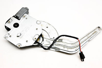 International 1694435C91, C00054, 508234C93 Righthand Window Regulator NOS