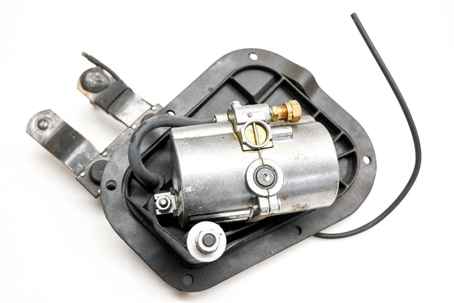 Mack 63QT413 Righthand Wiper Motor NOS