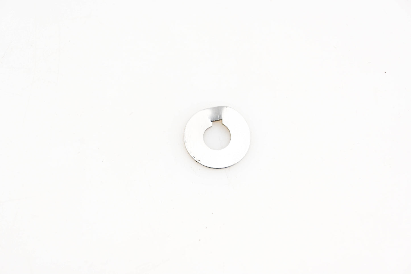 Mack 237AX440, 25098648 Fastener NOS