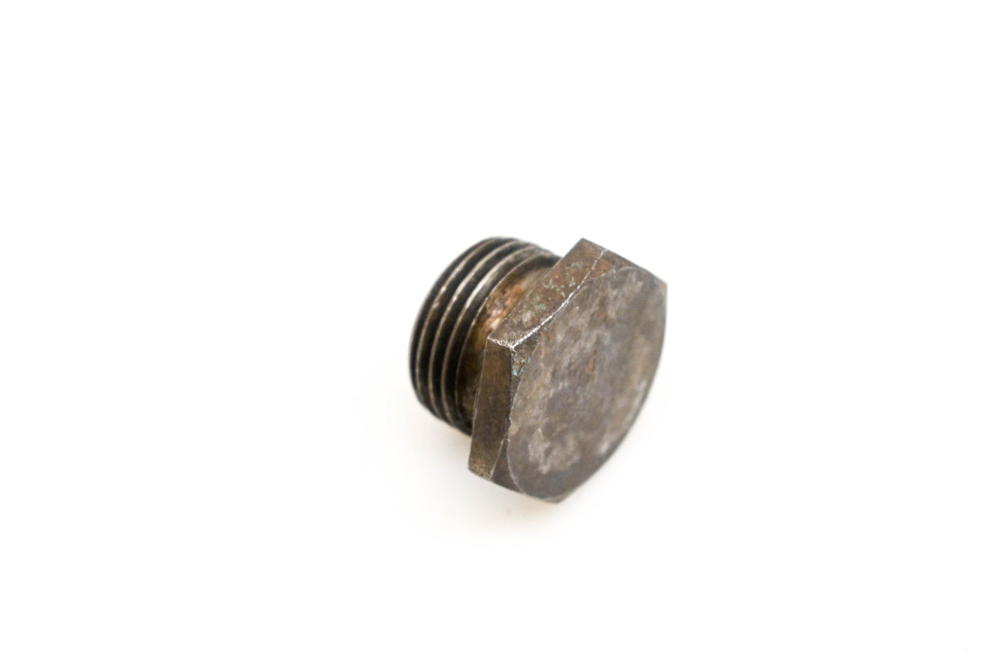 Mack 226GB146 Cap NOS