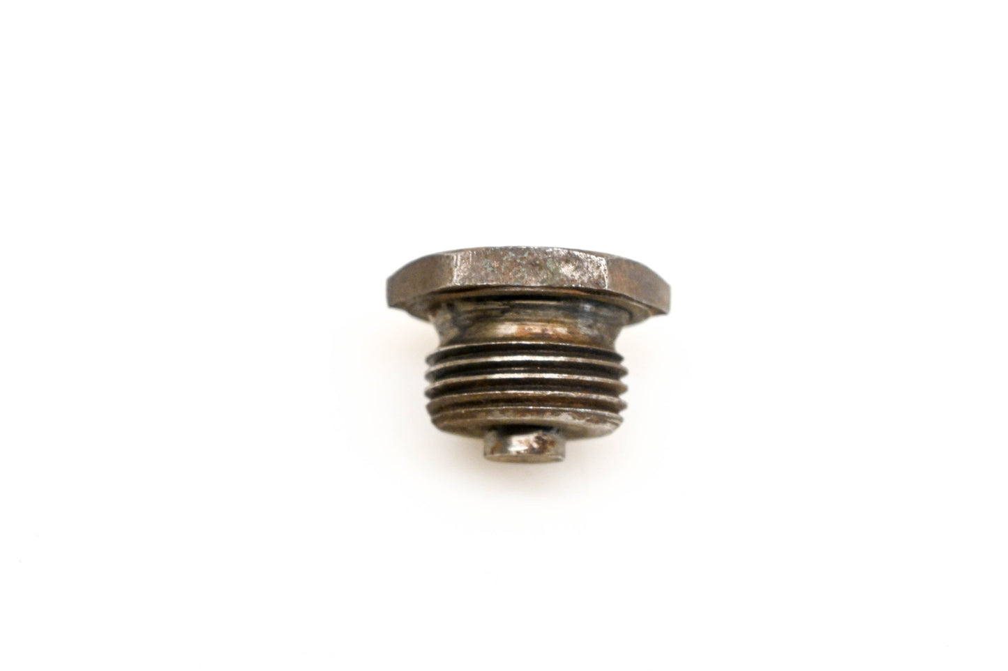 Mack 226GB146 Cap NOS