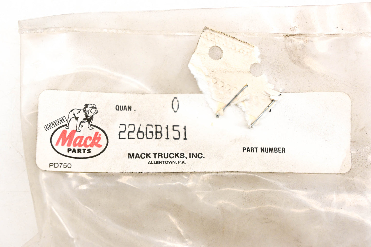 Mack 226GB151 Cap NOS