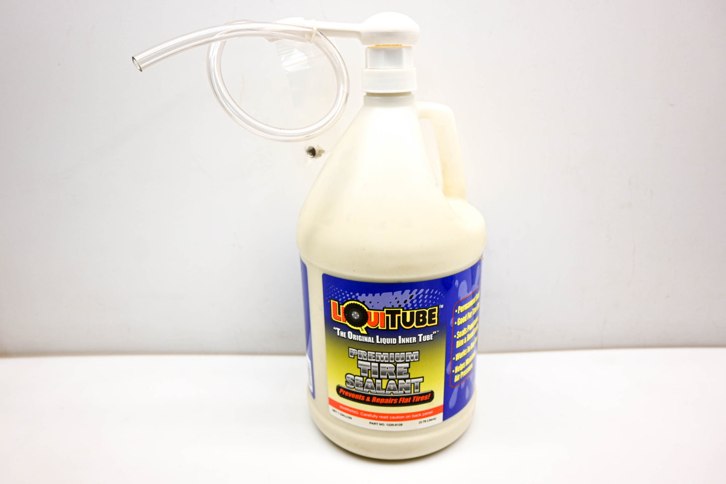 Liquitube 1220-0128 Tire Sealant & Pump NOS