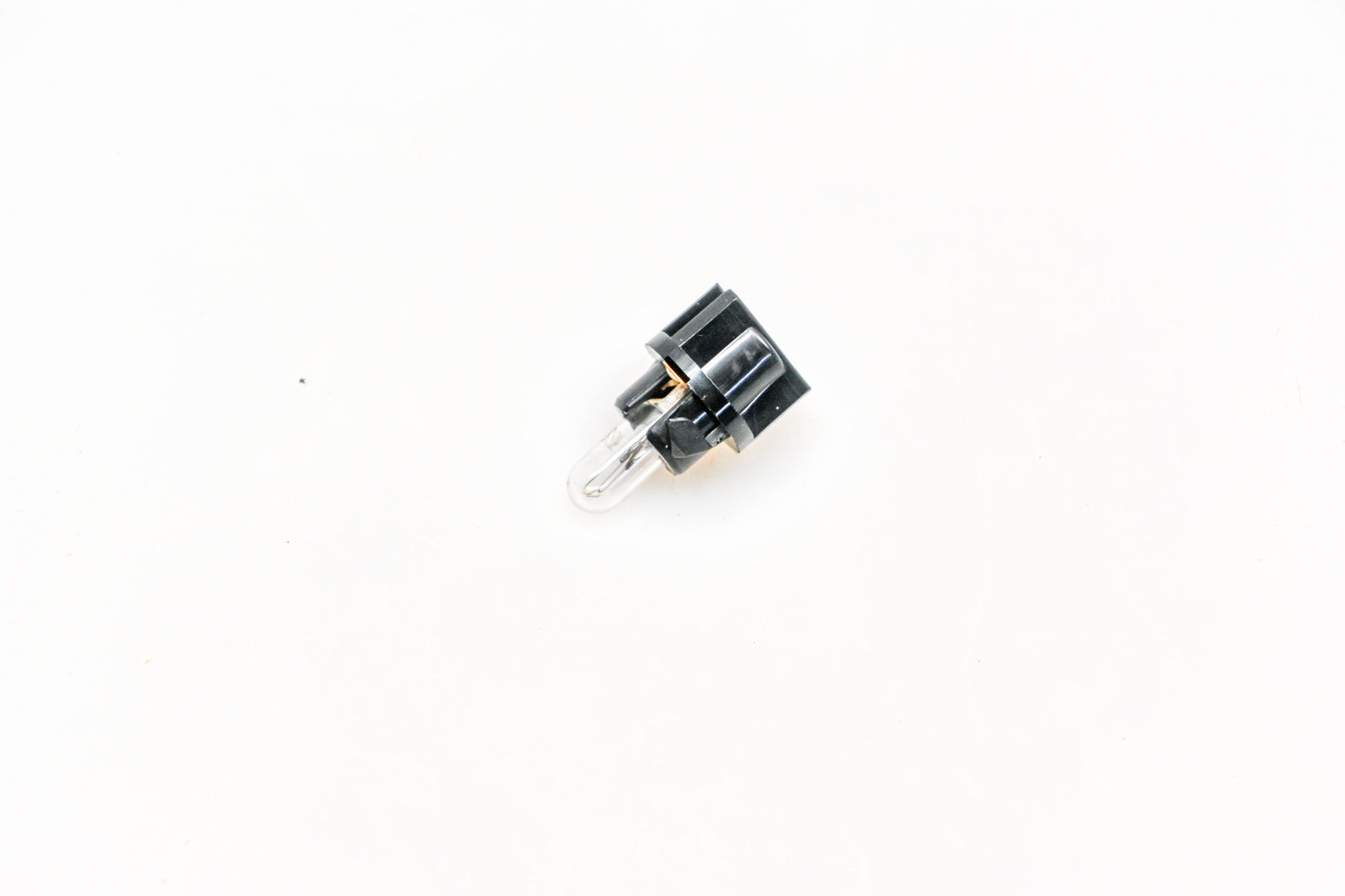 Mack 342AX32 Bulb & Socket NOS