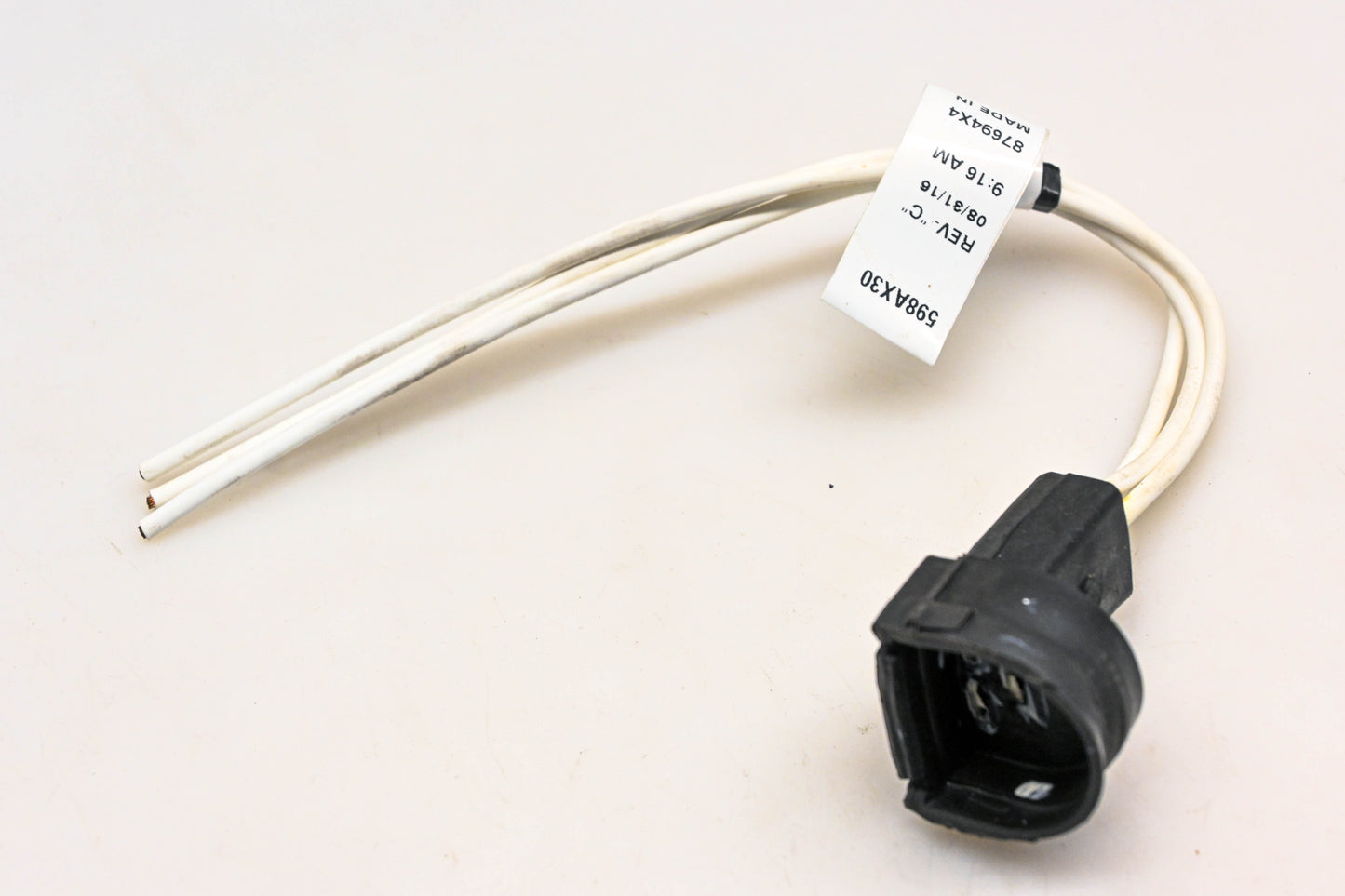 Mack 598AX30 Pigtail Connector NOS