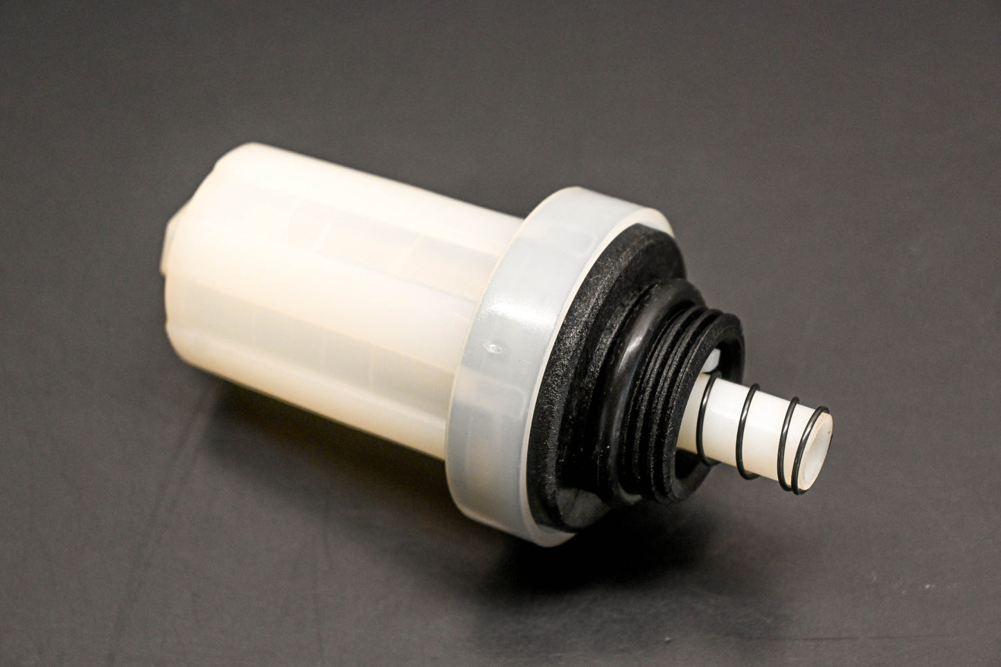 Mack 483GB372M Filter NOS