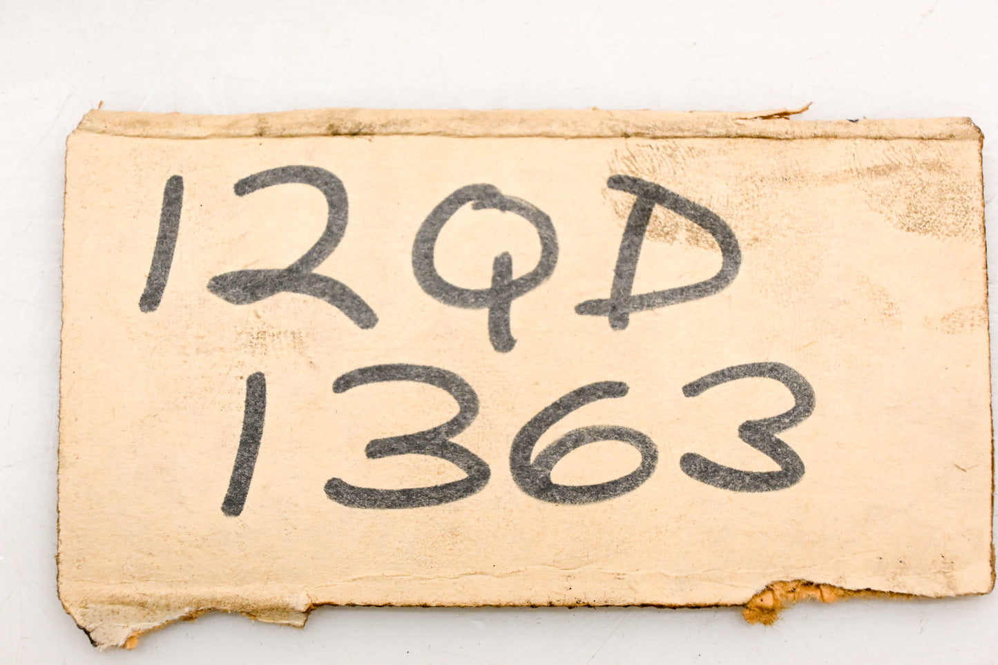 Mack 12QD1363 Hood Bushing NOS