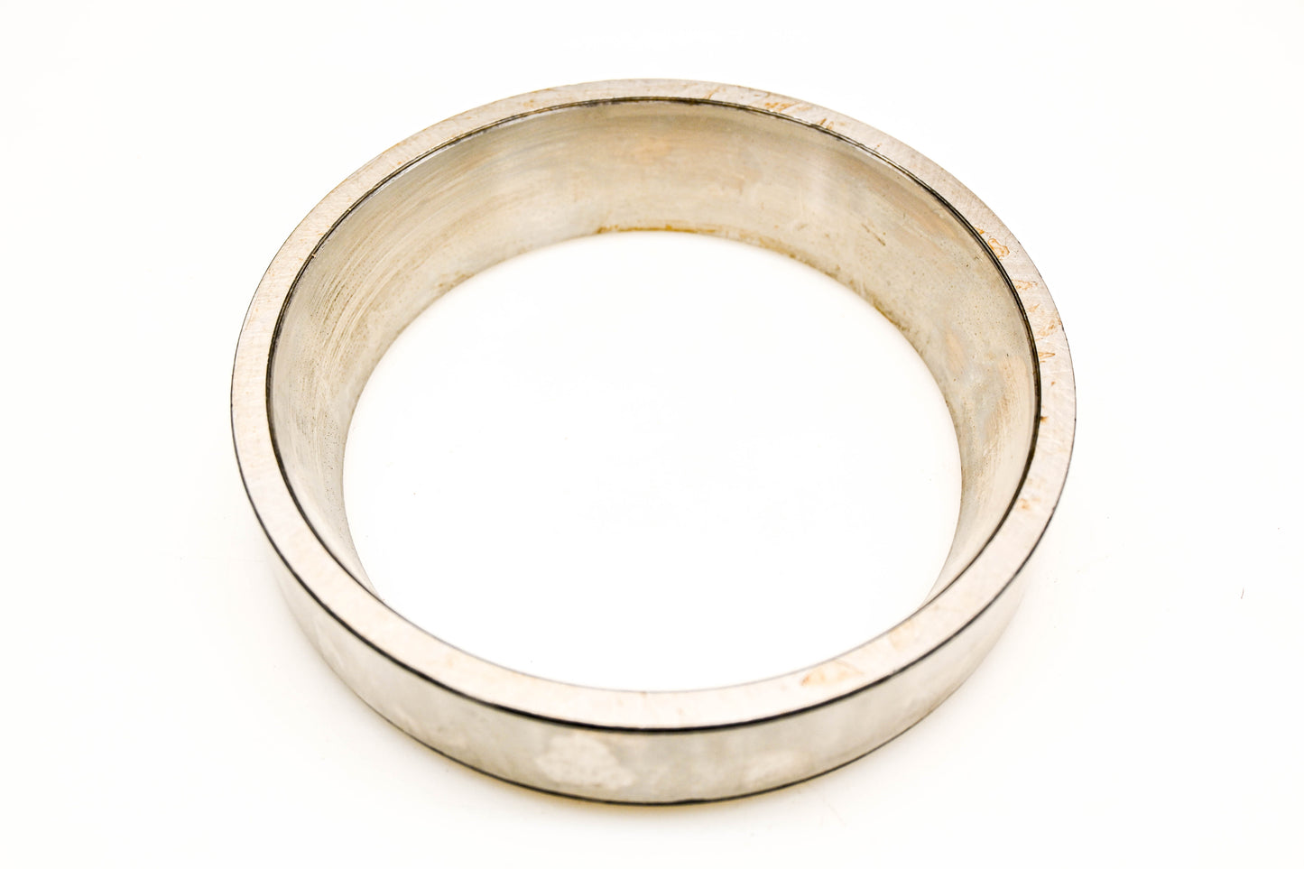 Mack 64AX73, 652 Bower Bearing Cup NOS