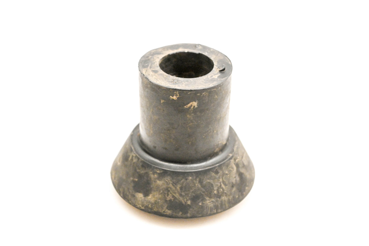 Mack 10QK386 Rubber Insulator NOS