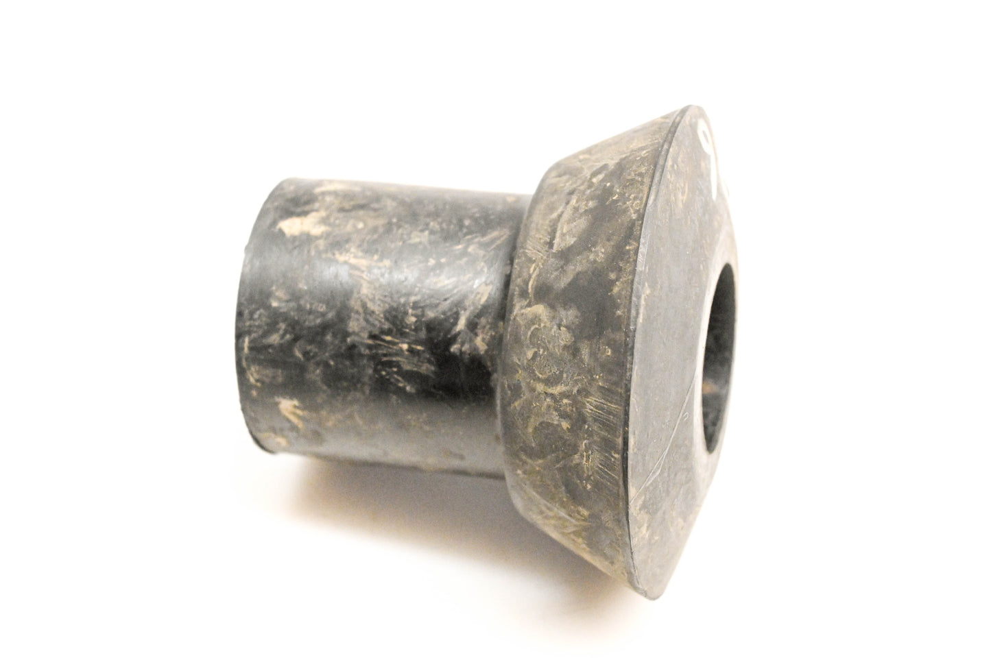 Mack 10QK386 Rubber Insulator NOS