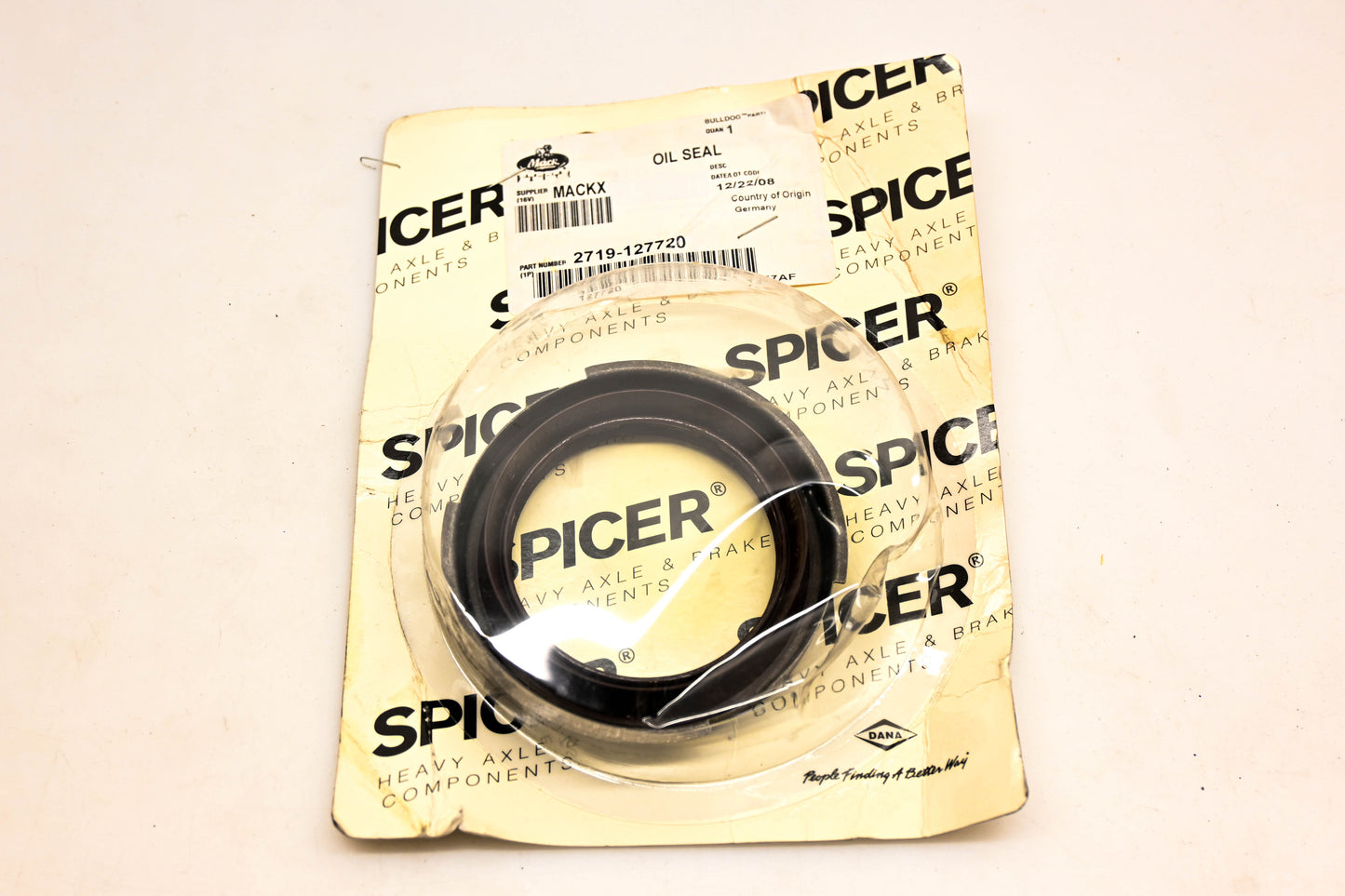 Mack 2719-127720 Spicer Oil Seal NOS