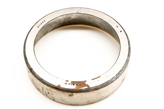 Mack 64AX242, 25092209, H716311 Bower Bearing Cup NOS