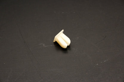 Mack 73AX106 Fastener NOS