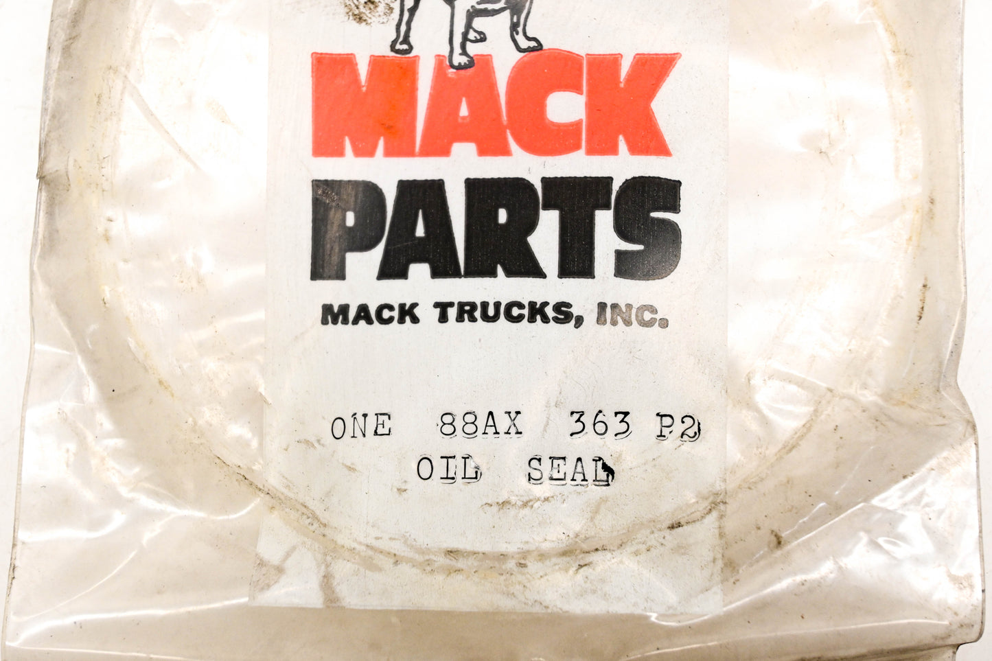 Mack 88AX363P2, 411475R National Oil Seal NOS