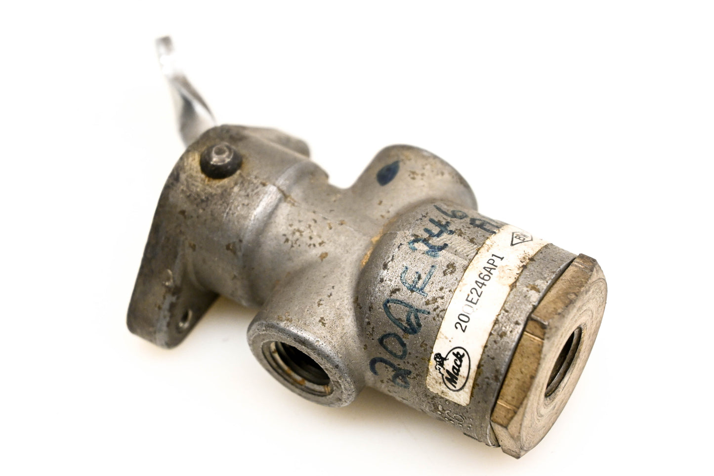 Mack 20QE246AP1 Check Valve NOS