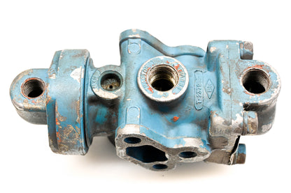 Bendix 227672, T-237968 Remanufactured Tractor Protection Valve