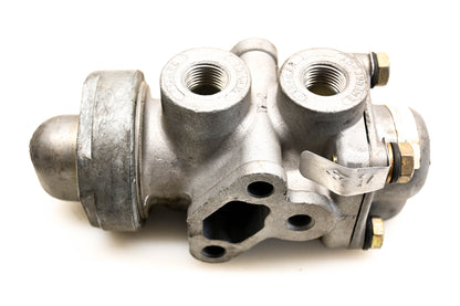 Mack 20QE335, T-237946, T-237744 Tractor Protection Valve NOS