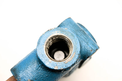 Mack 38QC220AP5 Vickers Fluid Pressure Regulator Valve
