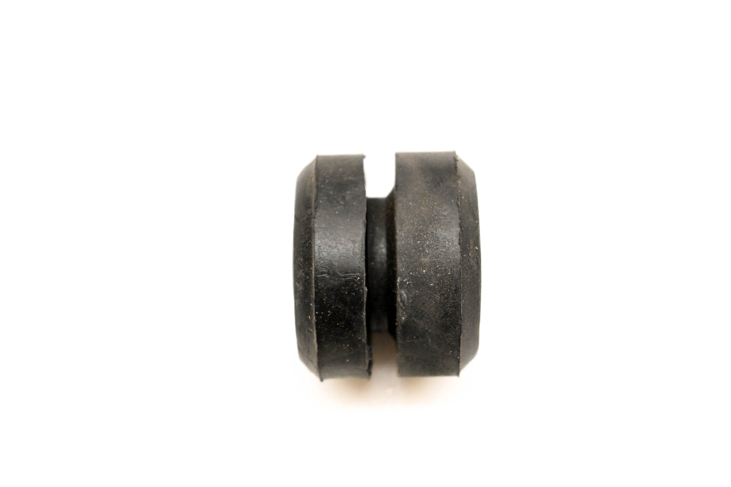Mack 20QL37P6 Insulator NOS