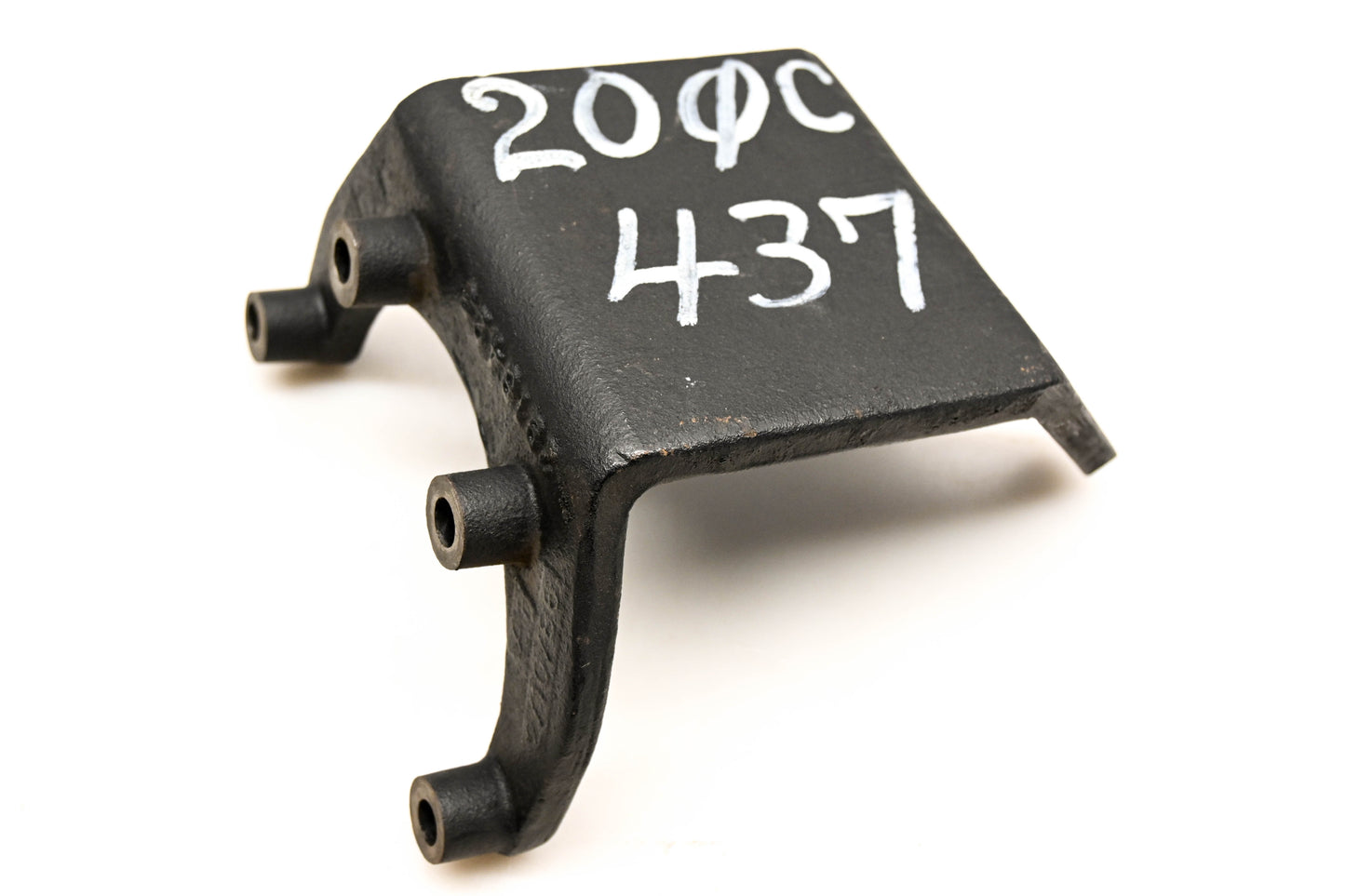 Mack 20QC437, 2916423 Bracket NOS