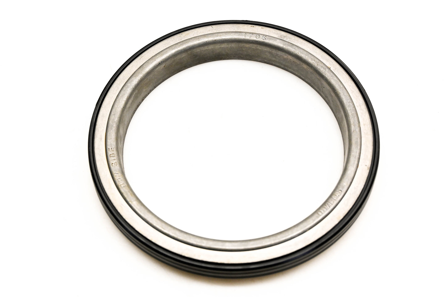 Mack 32QJ29318, 88AX467 Stemco Seal NOS
