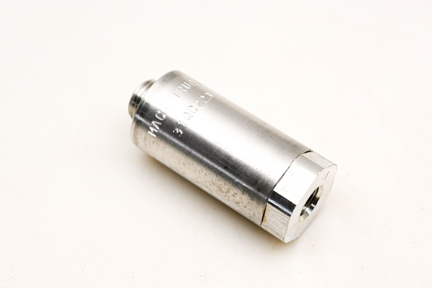 Mack 31QC223 Air Cylinder NOS