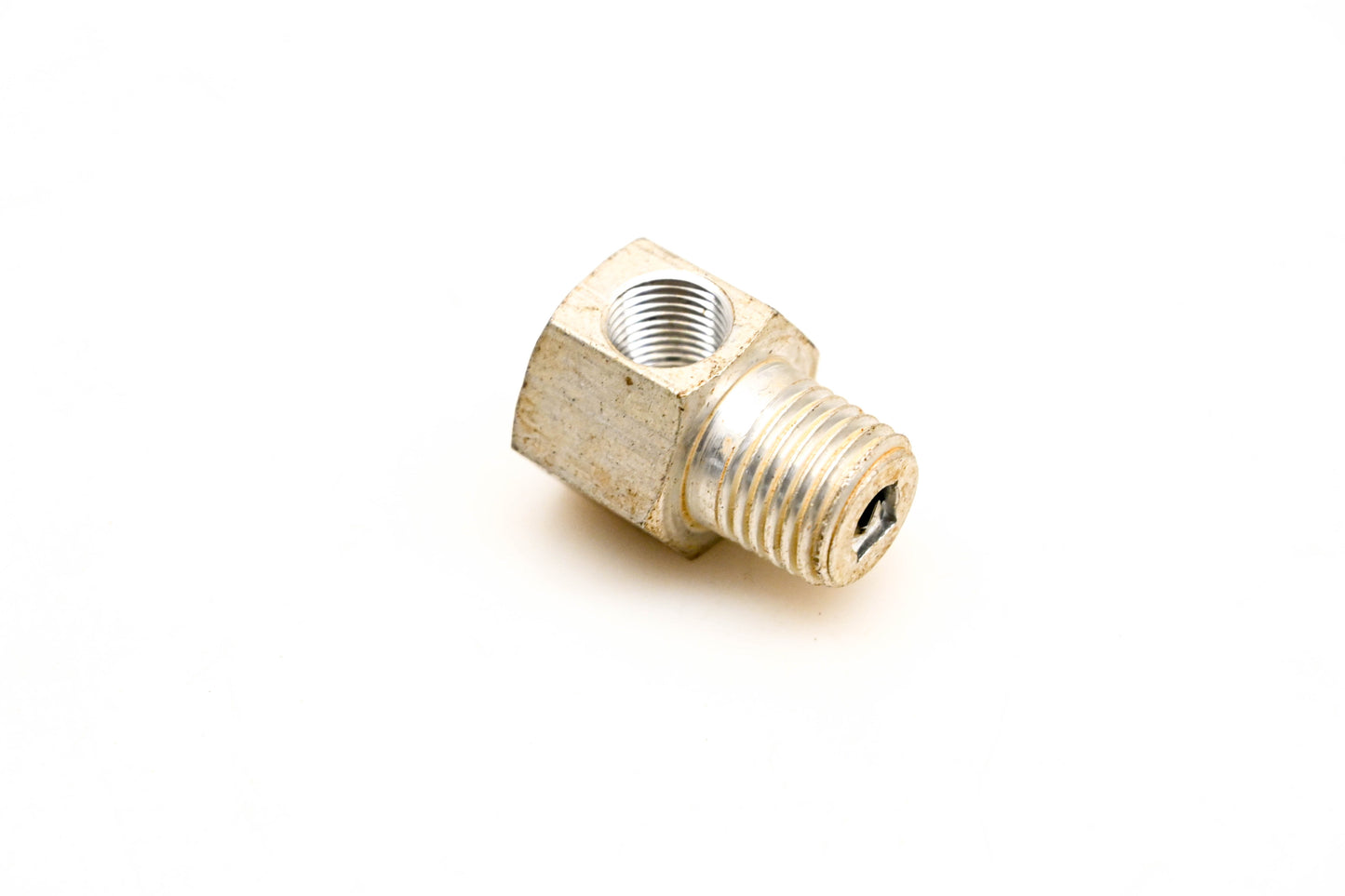 Mack 40QE2106R Fitting NOS
