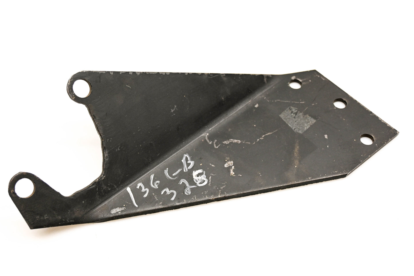 Mack 136GB328 Bracket NOS