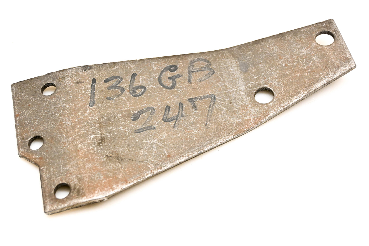 Mack 136GB247 Bracket NOS