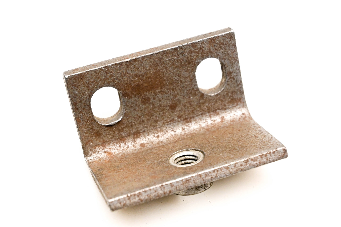 Mack 138GB153 Bracket NOS