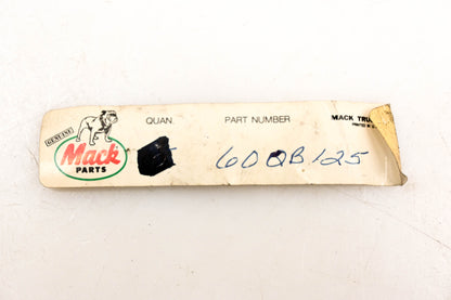 Mack 60QB125 Cowl Vent Knob NOS