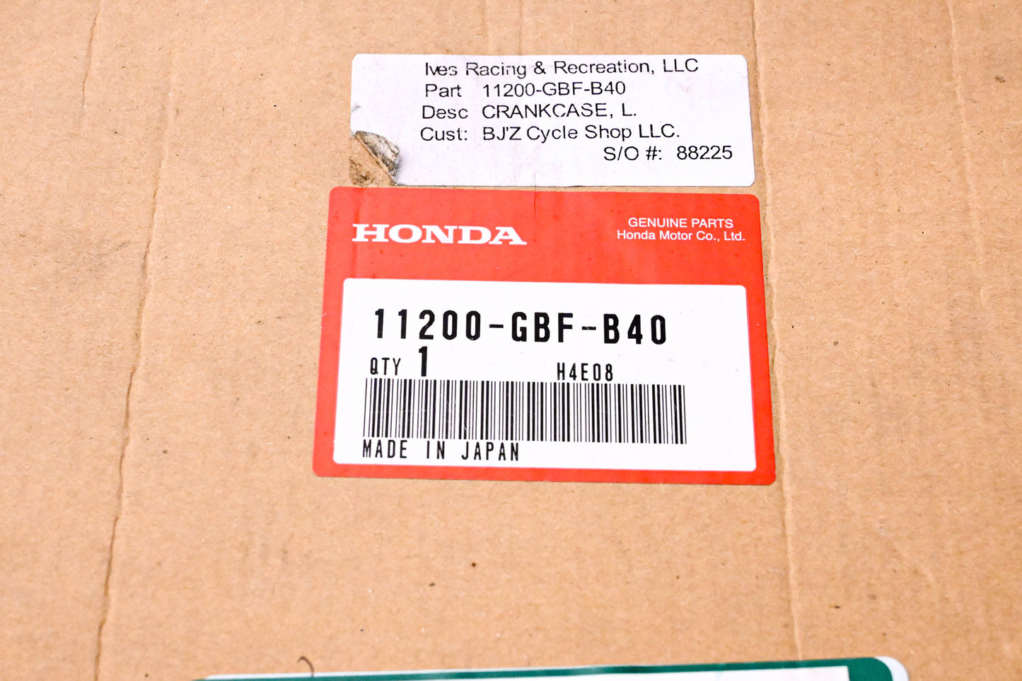 New OEM Honda 11200-GBF-B40 Crank Case NOS