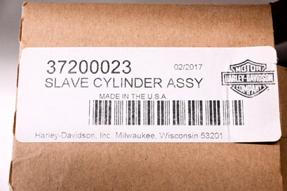 New OEM Harley-Davidson 37200023 Slave Cylinder NOS