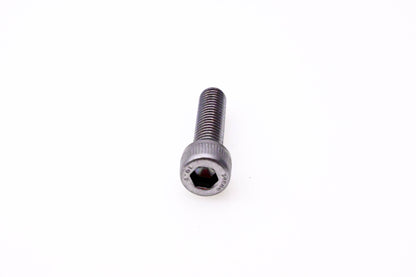 New OEM Yamaha 91314-08030-00 Bolt NOS