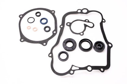 Cometic 0934-4241, C7137BE Bottom End Kit With All Oil Seals NOS