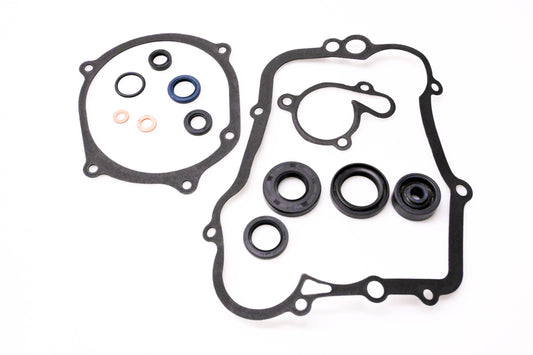 Cometic 0934-4241, C7137BE Bottom End Kit With All Oil Seals NOS