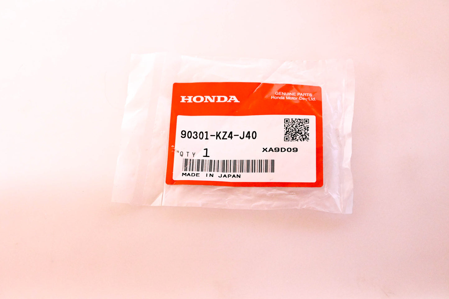 New OEM Honda 90301-KZ4-J40 Front Wheel Axle Spindle Nut NOS