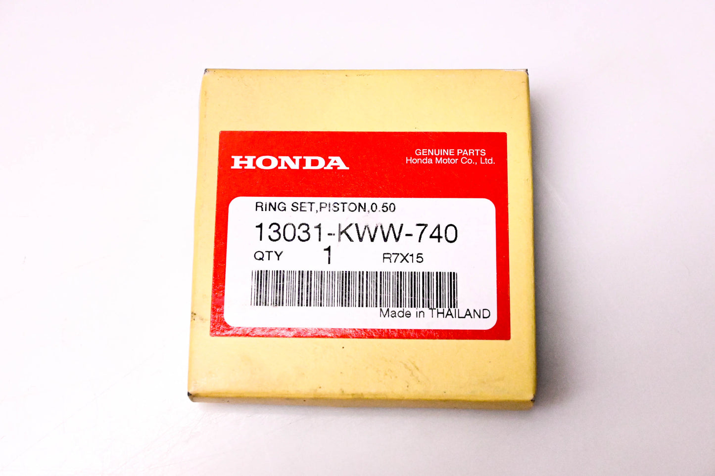 New OEM Honda 13031-KWW-740 Piston Ring Kit NOS