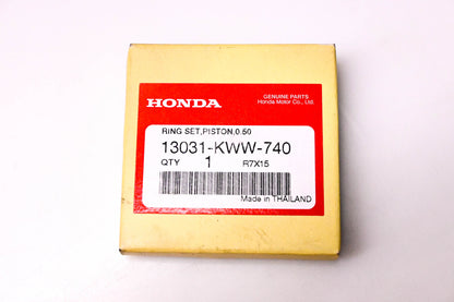 New OEM Honda 13031-KWW-740 Piston Ring Kit NOS