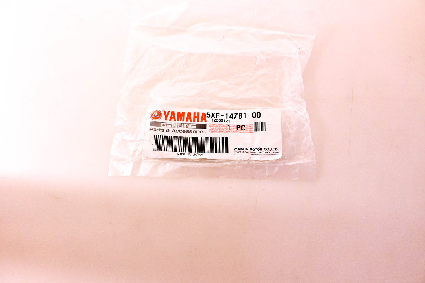 New OEM Yamaha 5XF-14781-00-00 Exhaust Pipe Mount NOS